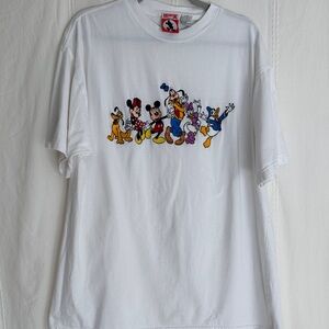 Vintage Disney White T-Shirt with Mickey and Pals